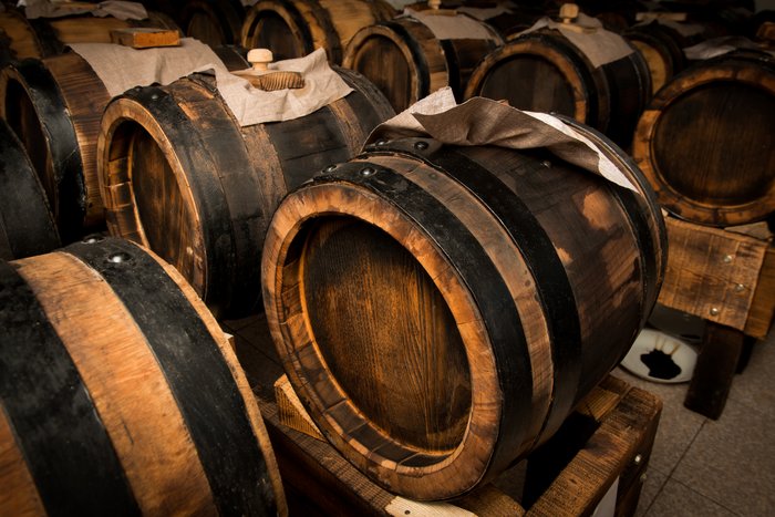 Oak Barrels, Bologna