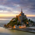 Plan your trip to France and possibly a visit to stunning Mont-Saint-Michel with the help of a kimkim specialist