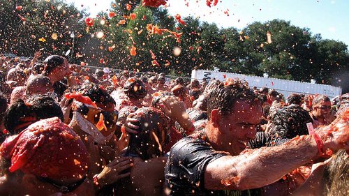 Join the locals in tomato-throwing mayhem in Buñol, Spain