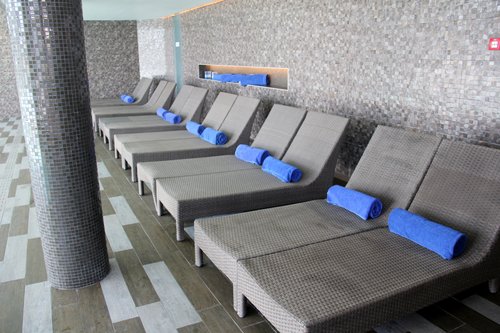 Relax in the therapeutic waters of Monchique