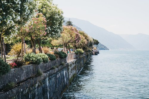 Bellagio lakeshore