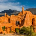 An artistic clay house in Villa De Leyva