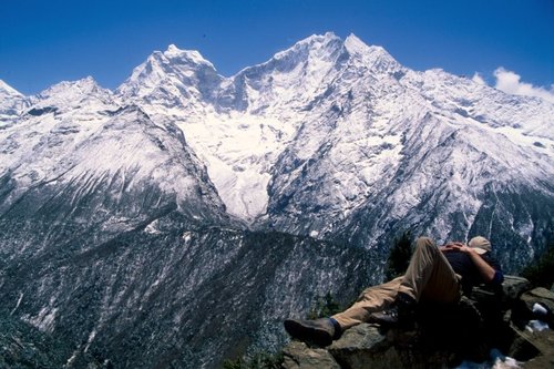 Ama Dablam (22,349 ft / 6,812 m) translates as "Mother's necklace"