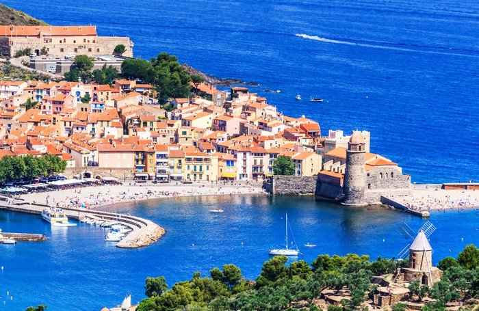 Bay of Collioure with fortified church of Notre-Dame des Anges