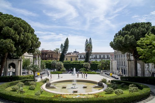 Stroll through the manicured gardens of Catania's Villa Bellini park