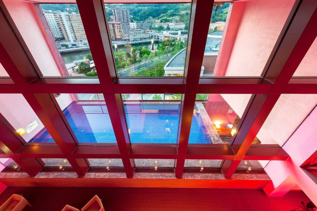 Hotel Melia Bilbao, Bilbao | kimkim