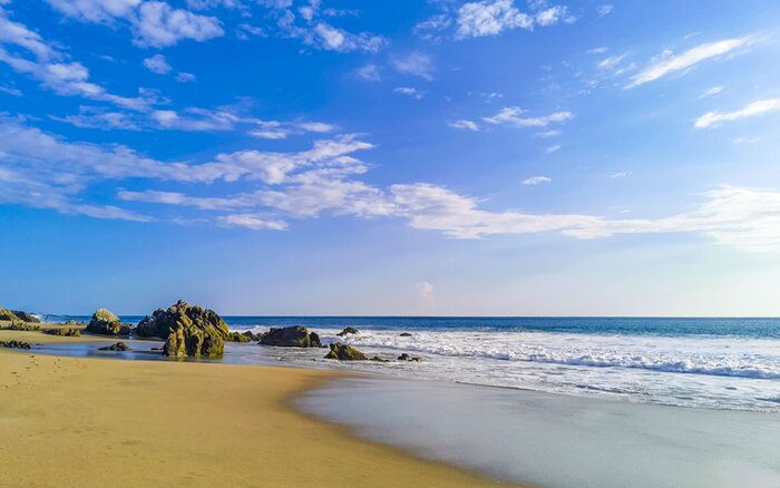 End your week in Oaxaca on the beaches of Puerto Escondido