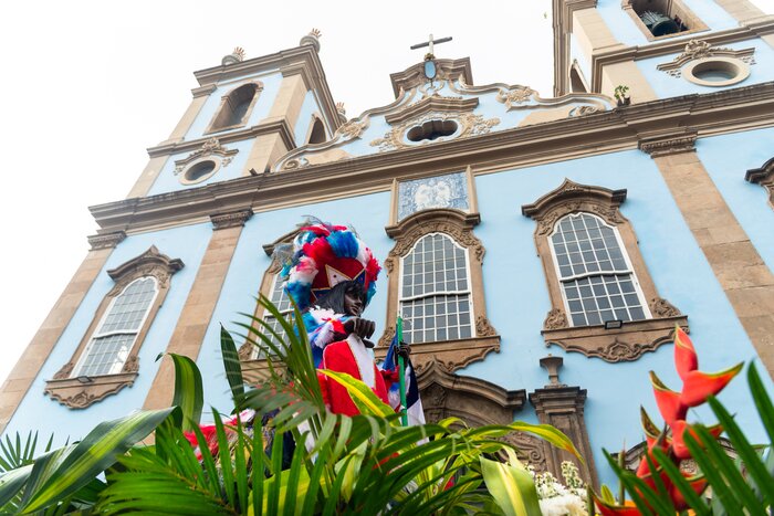 Explore the city of Salvador at the beginning and end of your family trip to Brazil