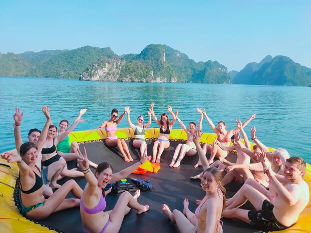 Oasis Bay Party Cruise - Halong Bay - Hanoi