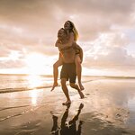 Enjoy romantic beach evenings on a weeklong honeymoon in Costa Rica