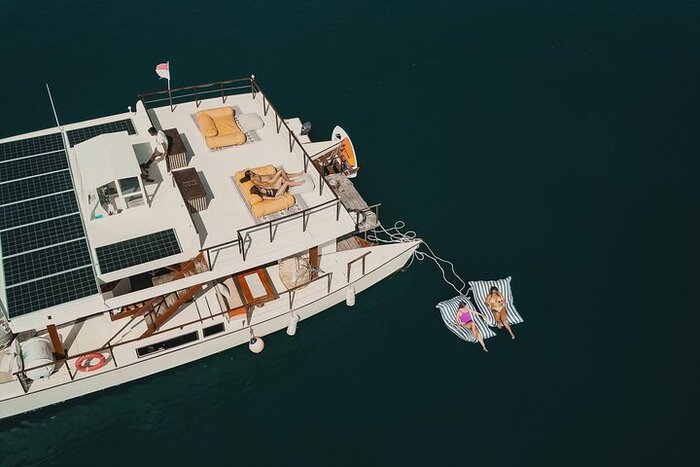 Gili Islands Epic Catamaran Snorkelling & Lunch Experience