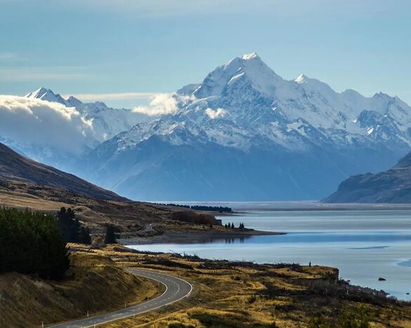 Queenstown to Mt Cook Tour (One-Way)