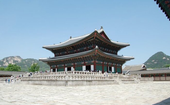 Seoul City Sightseeing Tour Including Gyeongbokgung Palace, N Seoul Tower, and Namsangol Hanok Village (Join in)
