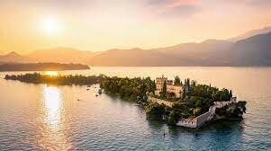 A Guided Visit to the Isola del Garda (Garda Island