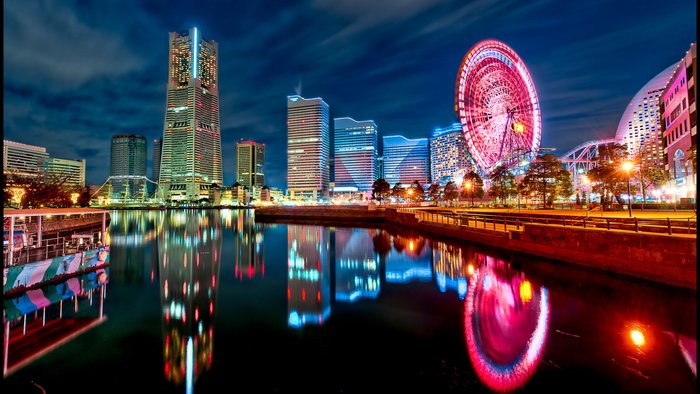 Discover the bright lights of Yokohama district in Tokyo, Japan