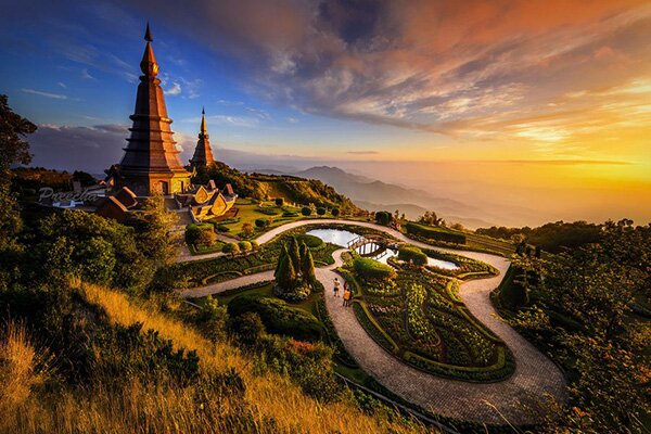 Hiking Doi Inthanon National Park 