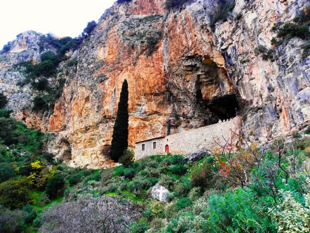 Sacred Paths of Taygetos: The Faneromeni Hike