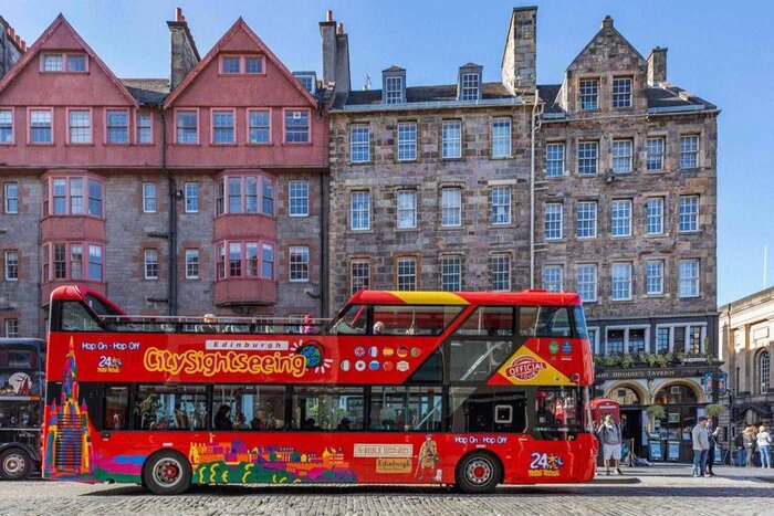 Royal Edinburgh Hop On Hop Off Bus Tour
