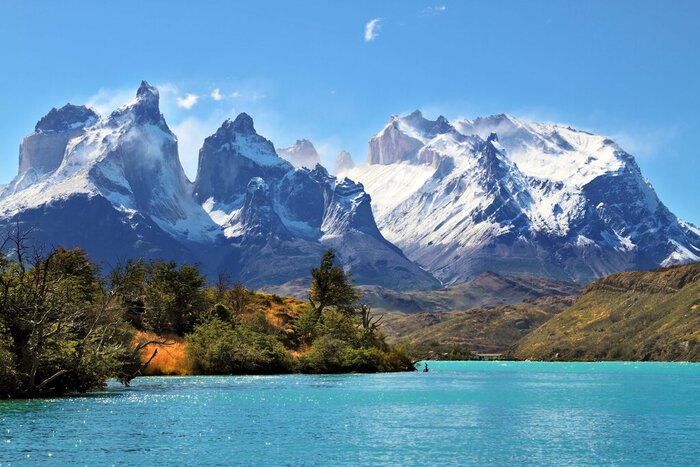 Hike from Welcome CenterTorres del Paine to Refuge Chileno