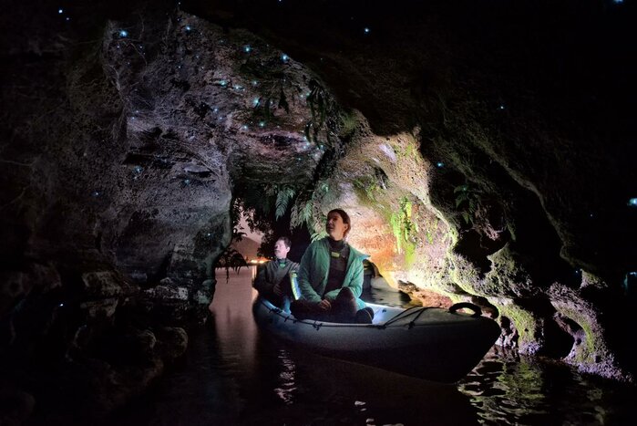 Glowworm Kayak Tour 