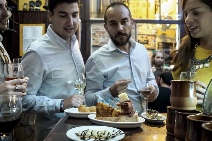 Zaragoza Uncorked: Wine & Tapas