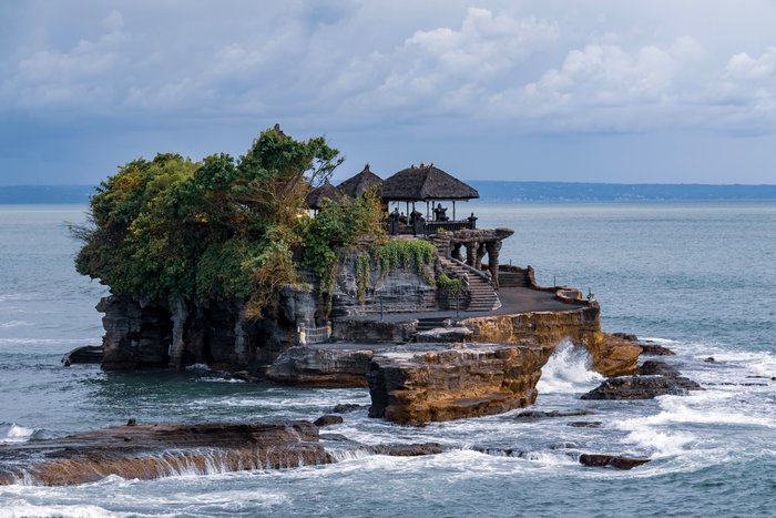 Experience  the Tanah Lot trek
