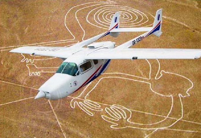 Bus from  {{start_location}} to  {{end_location}}: Nasca Lines Flight