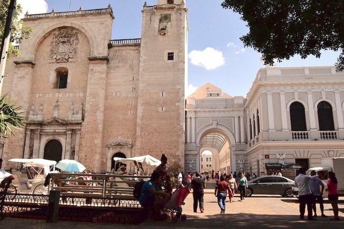 City Tour of Merida: The White City