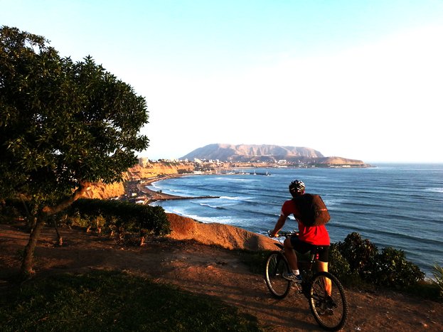 Private Urban Bike tour in Lima