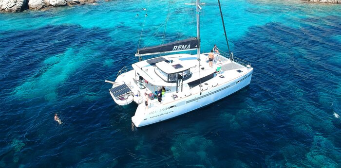 Catamaran day cruise