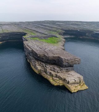Private 4X4 Tour of Inis Mór