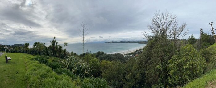 Self-guided E-bike tour Waiheke Island (includes cycle hire)