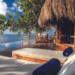 Combine city sightseeing with luxurious downtime on Colombia's Caribbean islands (photo courtesy of Hotel Las Islas)