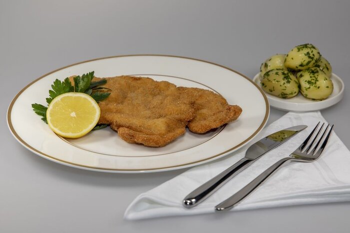 Viennese Culinary Experience at its best: Schnitzel & Strudel Workshop