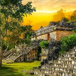 Visit the ruins at Ek' Balam on your last full day 