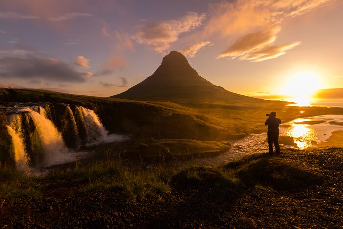 Capture some of Iceland's most spectacular shots on this 10-day adventure