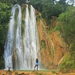 Take a refreshing hike to the waterfall of El Limón 