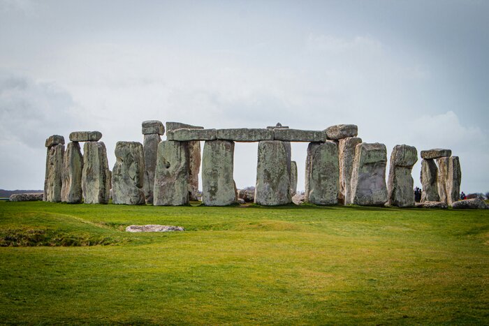 Stonehenge, Bath, and the Cotswolds tour from London