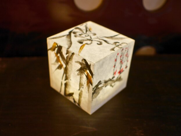 Sumi-e(ink painting) Experience in a relaxing green tea shop in Tsukiji, Tokyo