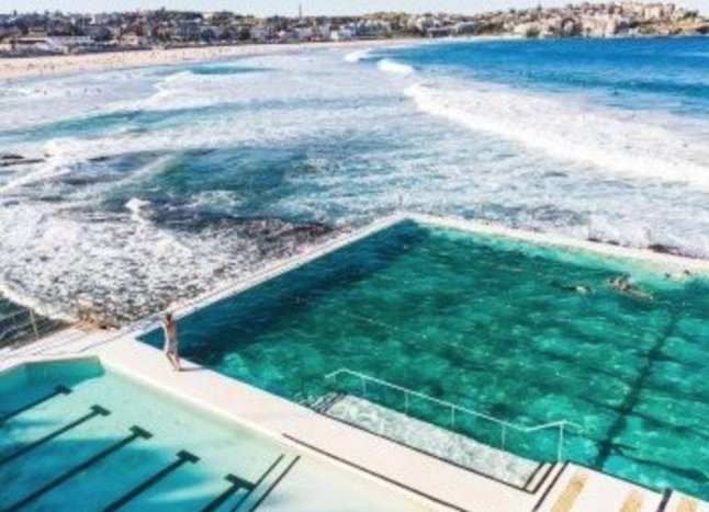 Bondi-Bronte Culture & Coast Small Group Walking Tour
