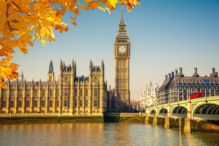  A fall view of Big Ben, Houses of Parliament, and Westminster Bridge.jpg