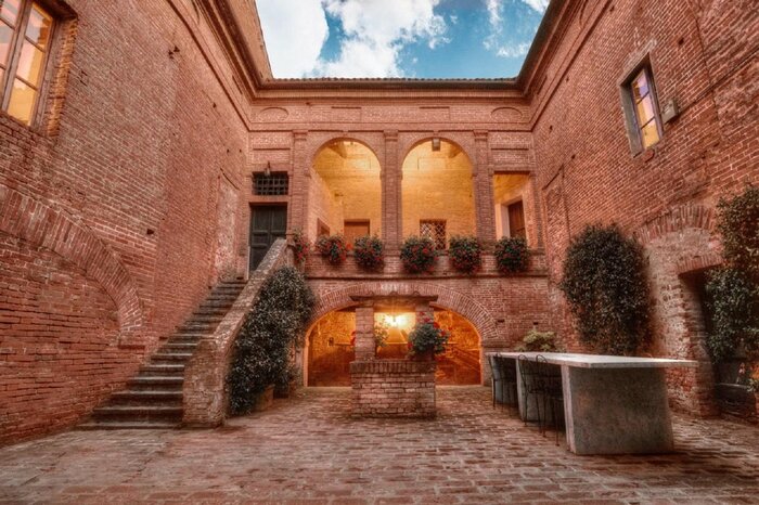 Wine Tasting & Cooking class in Montalcino