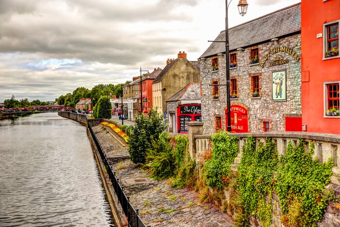 Experience the highlights of Ireland's southern counties, like historic Kilkenny