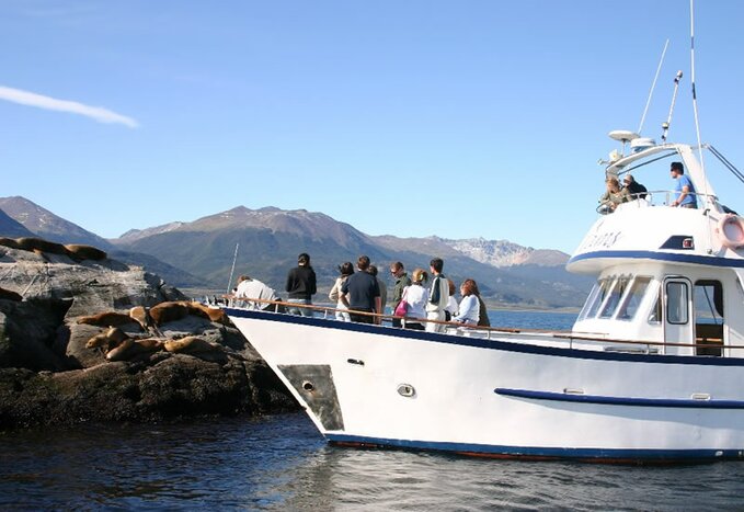 Half Day Catamaran Navigation through the Beagle Channel