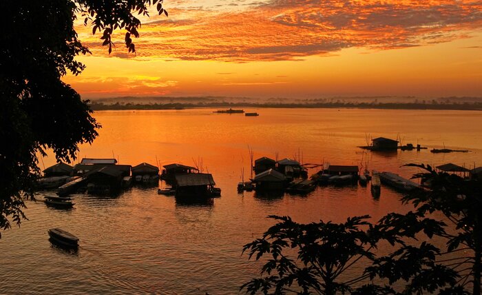 Choose between a range of guided activities in the Amazon