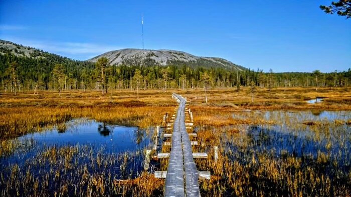 From the Deepest Gorge to the Highest Peak Hike