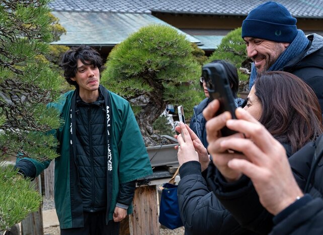 Make Your Own Bonsai with a Professional Bonsai Artist in Tokyo