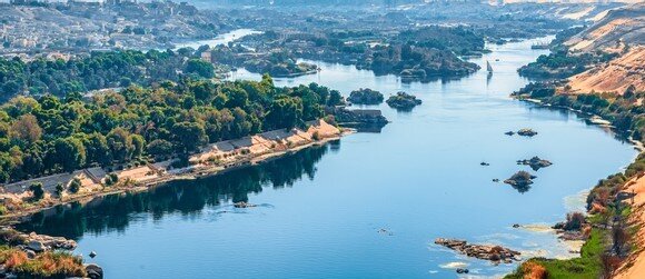 Fly From Cairo to Aswan ( the two Airport transfers are included, but the flight ticket is optional) 