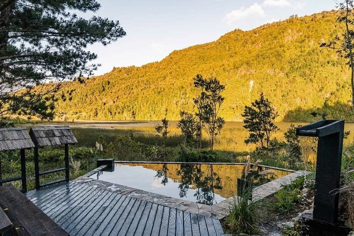 Cochamo Town and Termas del Sol - Relax at the Hot Springs