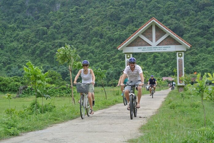 Lan Ha Bay -  Cycling At Viet Hai Village - Sunset Party ( Dora Cruise - Day 2) 